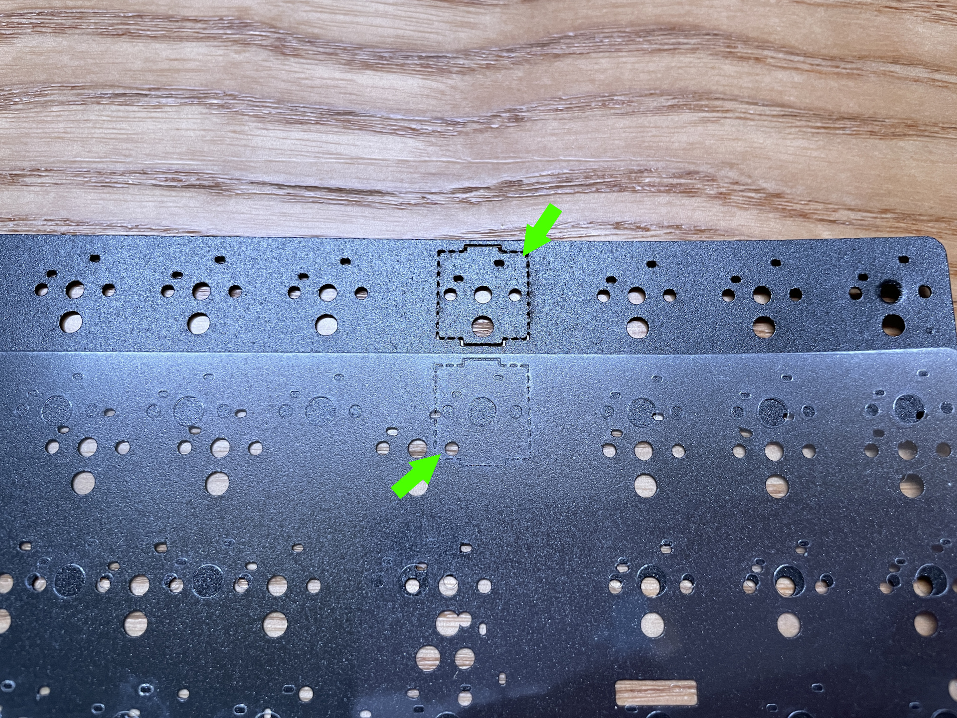 修剪IXPE/PET轴下垫